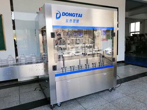 食用油灌裝機因細節而受歡迎，山東東泰為其助力